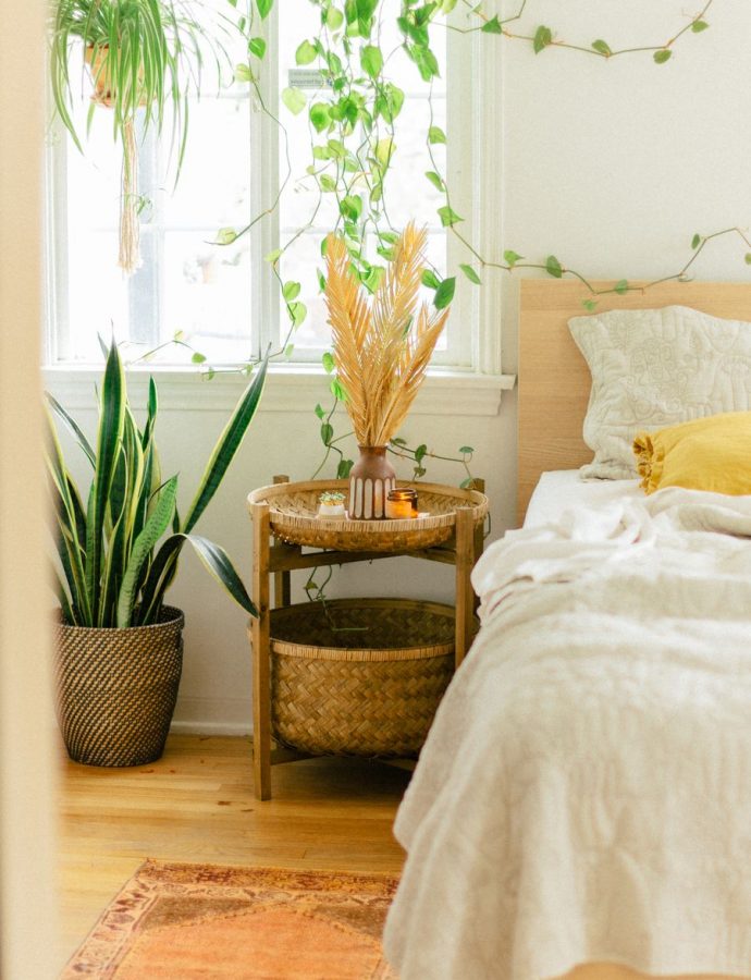 15 Bohemian Nightstands for a Boho Chic Bedroom