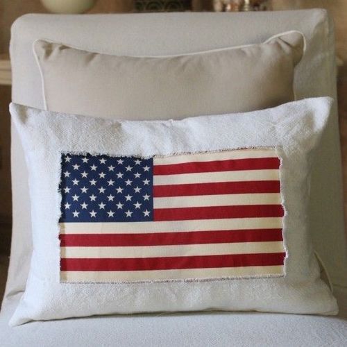 DIY American Flag Dropcloth Pillow Craft for 4th of July via confessionsofaserialdiyer