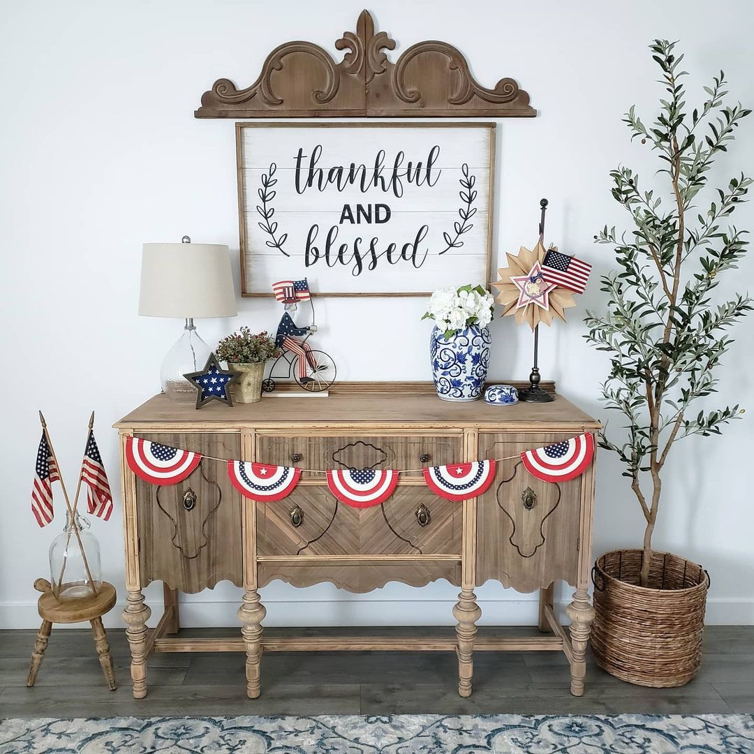 4th of July Decor from Amazon bluesparrowandpeonies