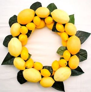 DIY Lemon Wreath for Summer