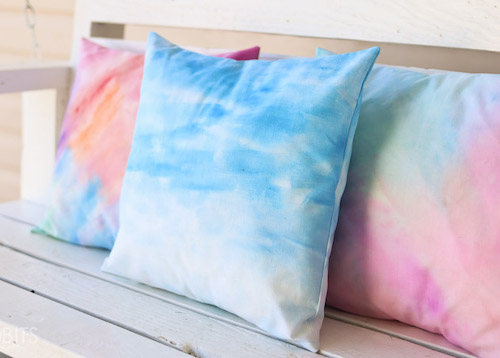 DIY painted watercolor throw pillows via Tidbits-Cami