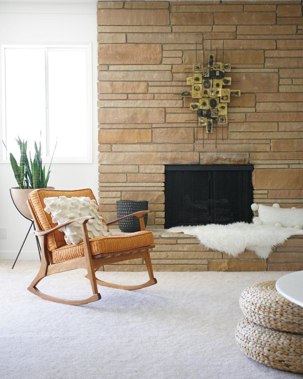 Mid-Century Modern Fireplace Ideas via thejennyjames