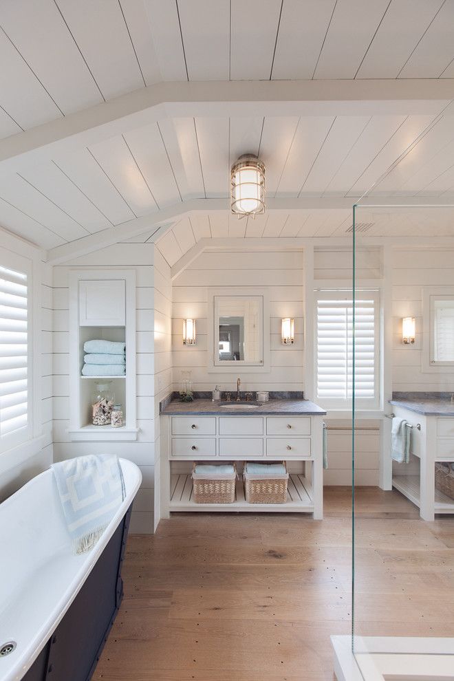 Nautical bathroom design via Jonathan Raith Nantucket