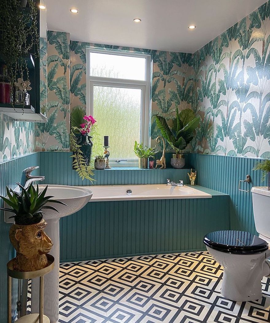 Tropical Bathroom Turquoise Beadboard