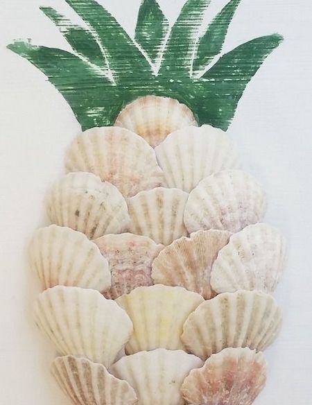 DIY Tropical DIY Aloha Seashell Pineapple Sign via mypinterventures