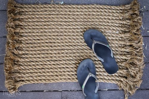 DIY coastal rope rug via tidbits-cami