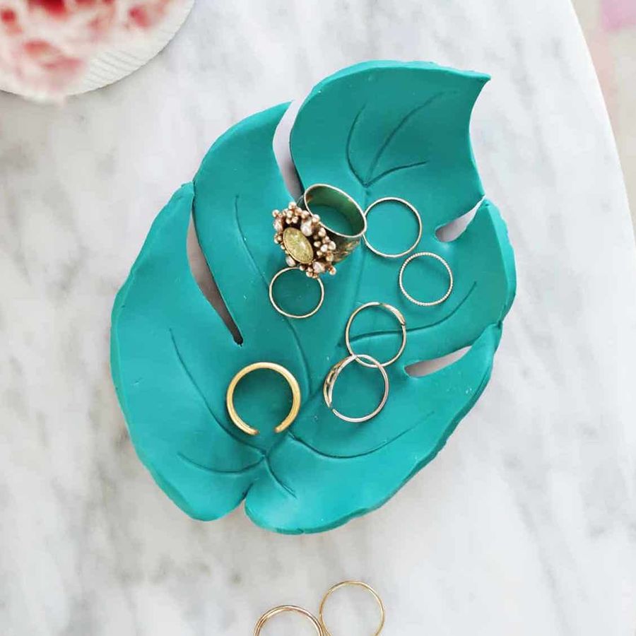 DIY Palm Leaf Ring Dish