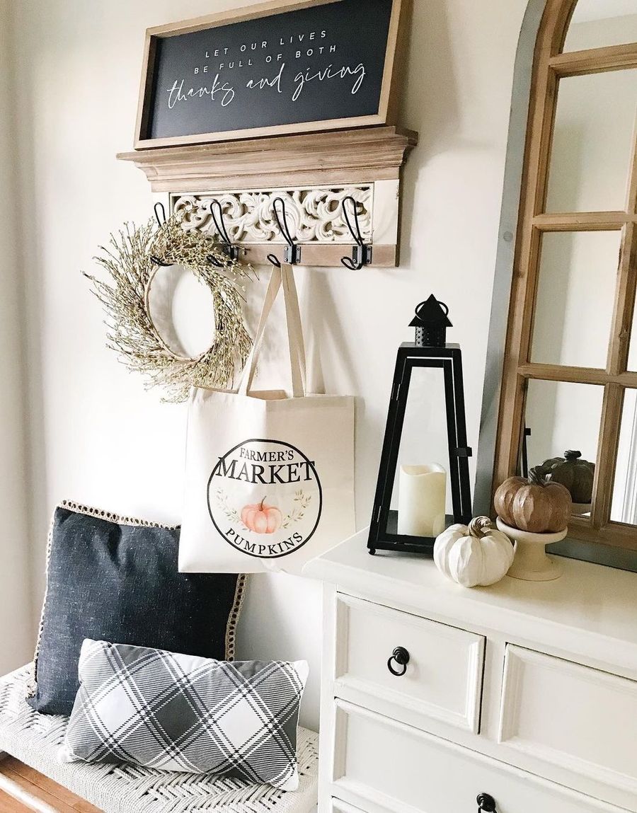 Fall Entryway Decor Ideas sunnygacharm