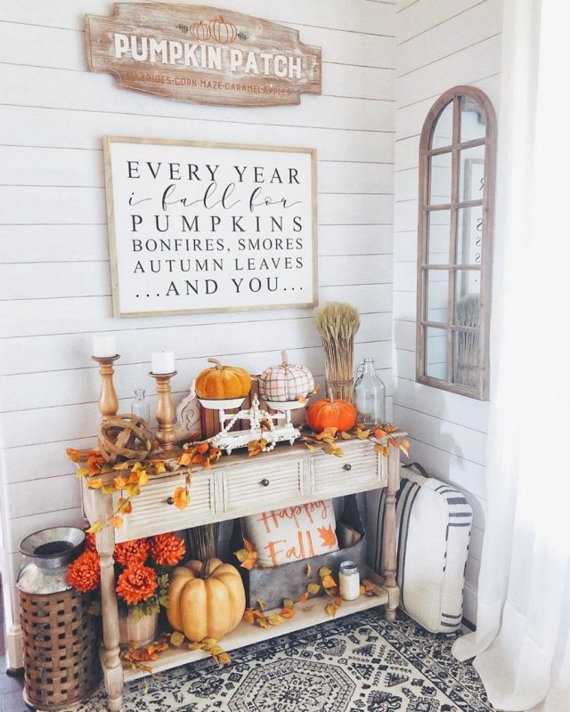 23 Marvelous Farmhouse Fall Decor Ideas for Your Home