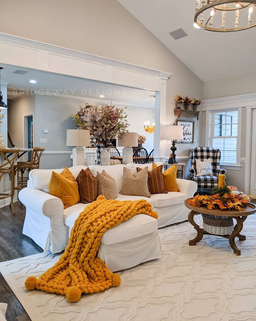 Farmhouse Fall Living Room Orange Chunky Blanket via @bridgewaydesigns