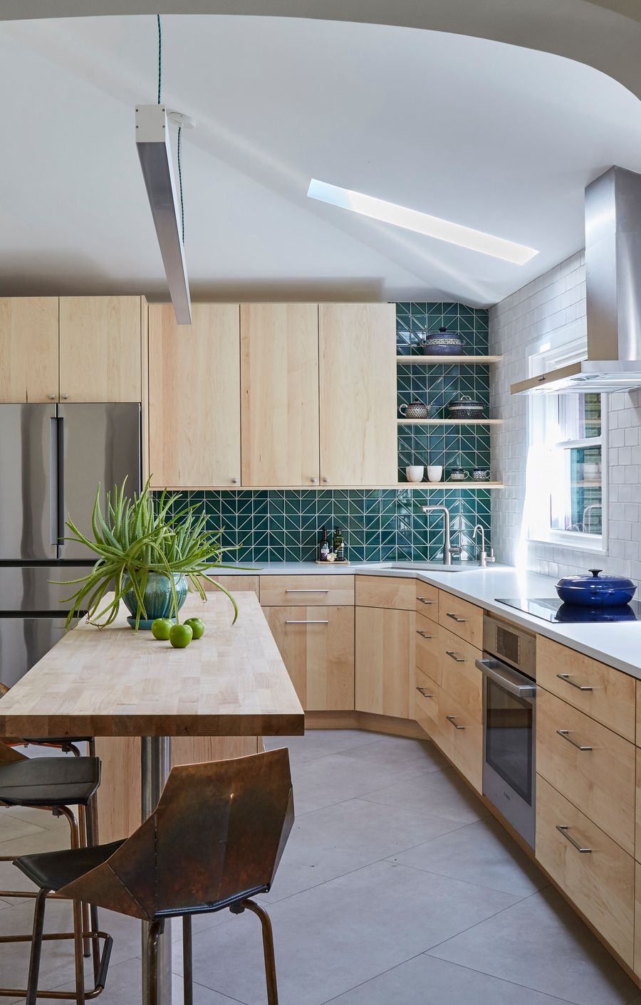 Teal mid-century modern kitchen tiles ideas DDK Kitchen Design Group