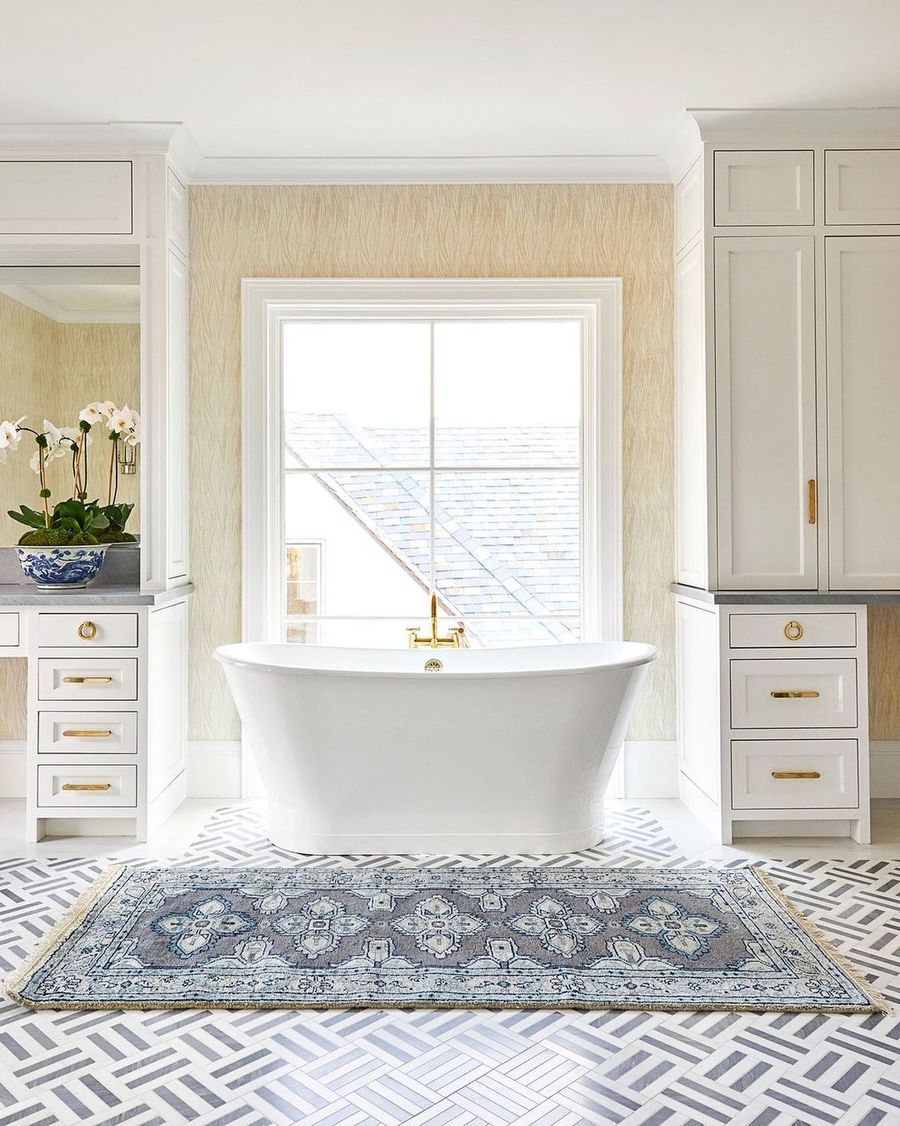 Traditional Bathroom via caitlinwilsondesign