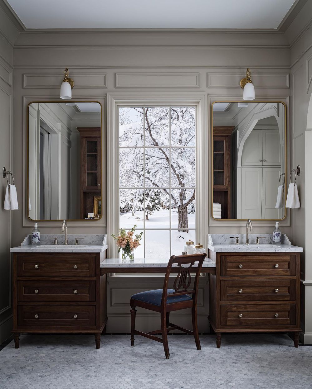 Traditional bathroom double vanities ideas stevetiek