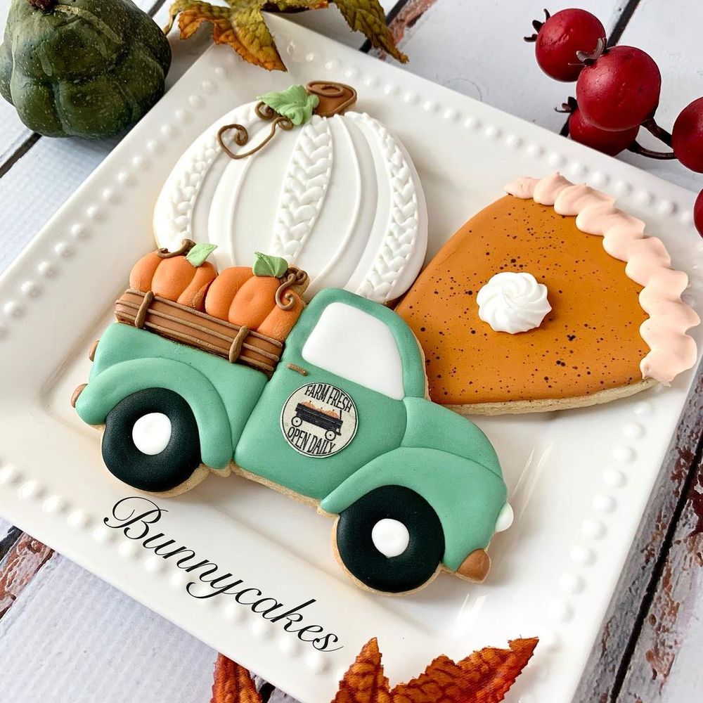 Farmhouse Thanksgiving Cookies bunnycakesandcookies