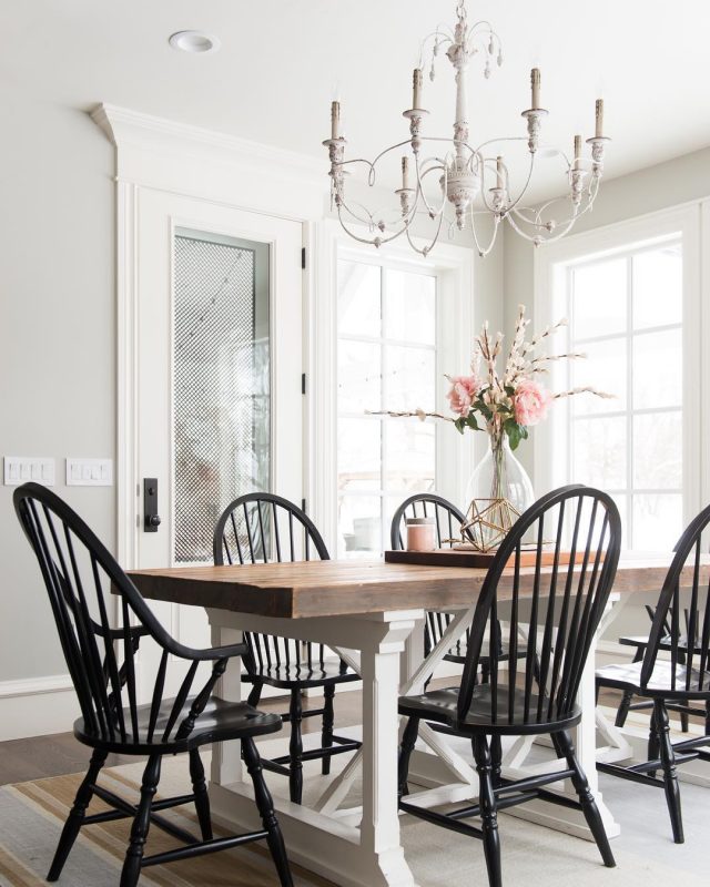 10 Best Spindle Back Chairs for the Dining Room