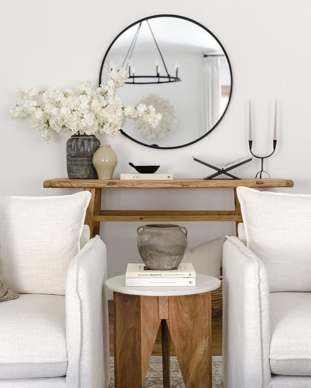 California Casual style console table decor via @beauxarts107