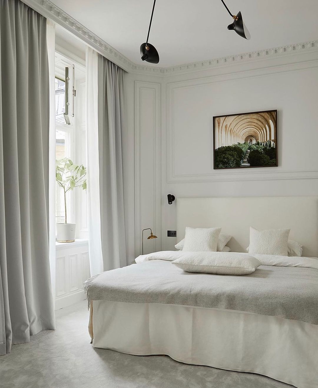 Minimalist Bedrooms via @berthelius_interiors