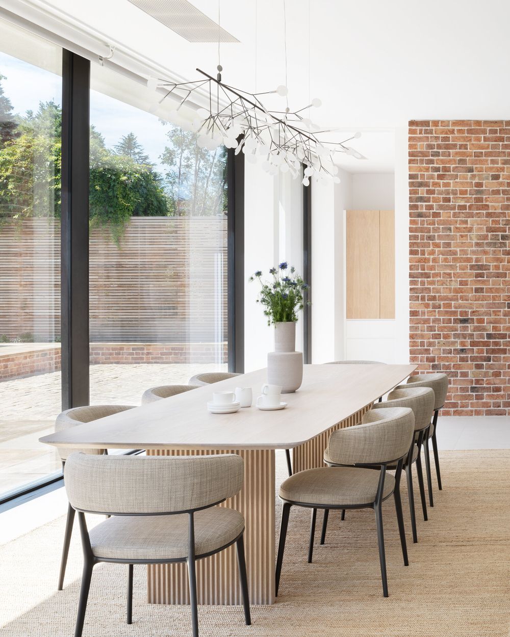 Minimalist dining room louiseholtdesign