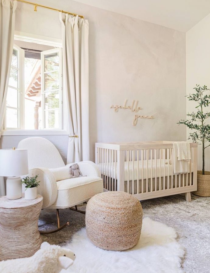 10 Nursery Essentials for a Baby Room