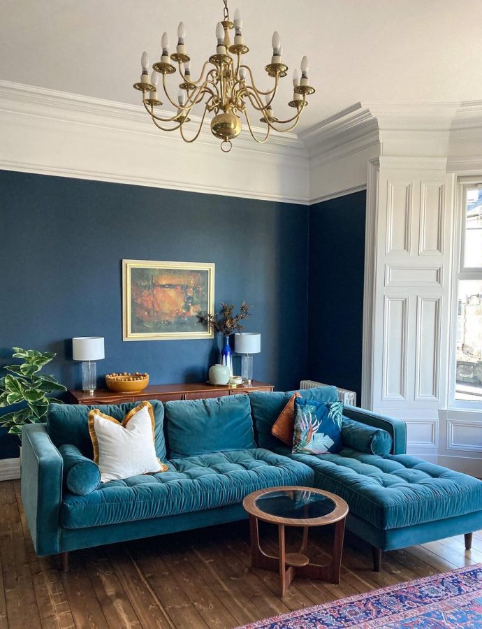 17 Best Blue Sofas for a Serene Living Room