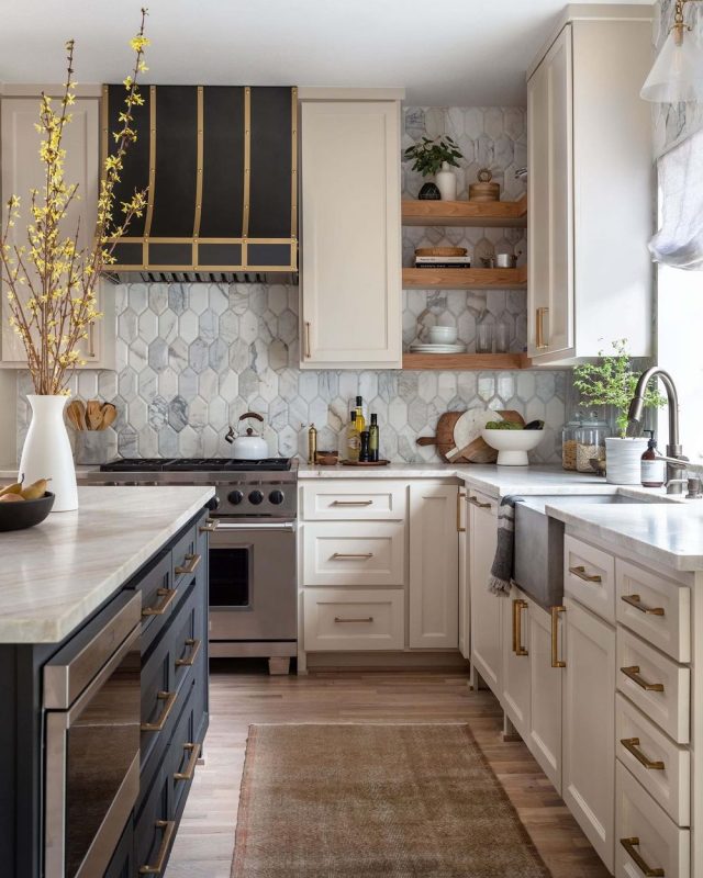 How to Create a Capsule Kitchen Stocked with Everything You Need