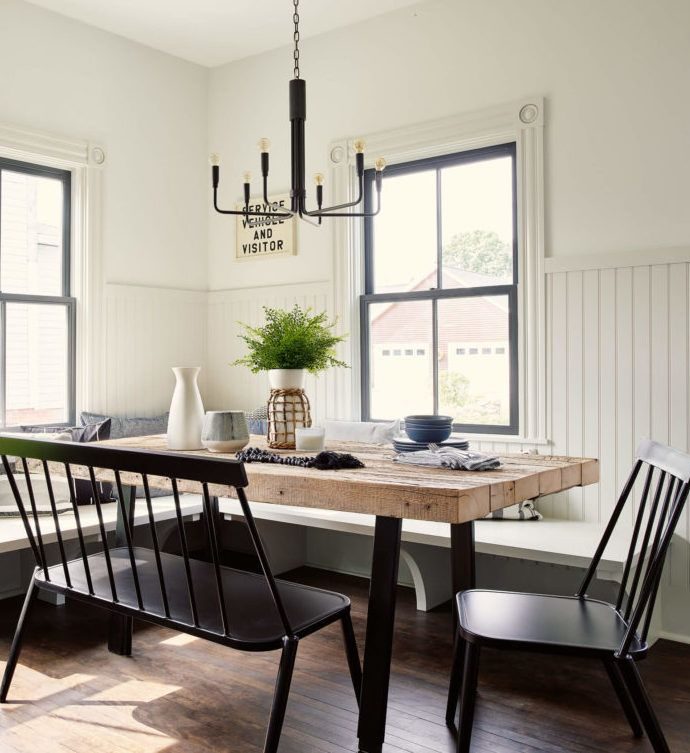 17 Best Industrial Dining Tables for a Loft Look