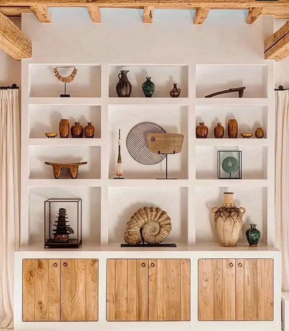 Spanish Shelving Decor Pottery @haus_decoracion