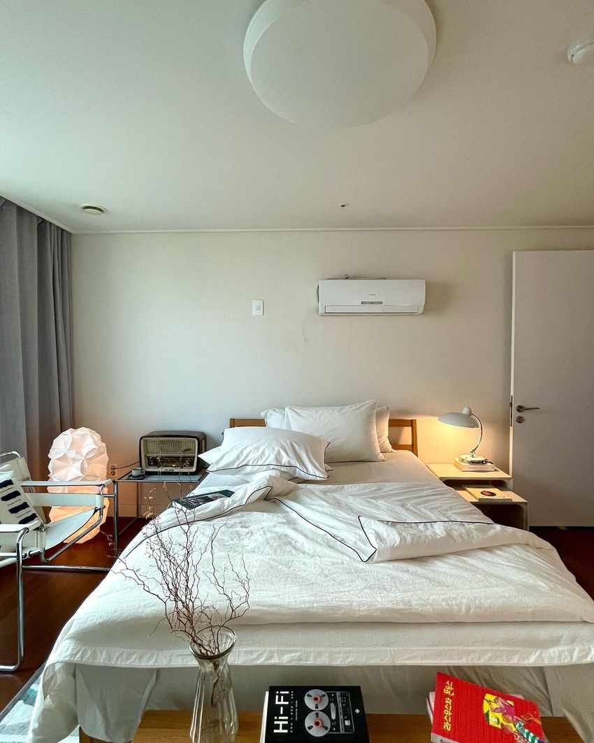 Bauhaus style bedroom design richard.haan