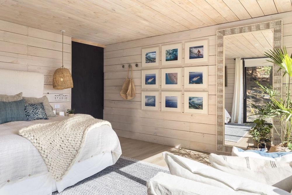 Beach bedroom Shiplap walls @matuchocastillo