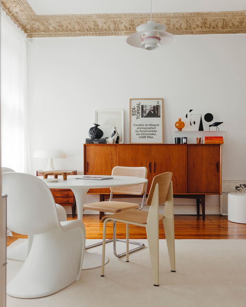 Mid-century modern interior design styles via mia_loves_things