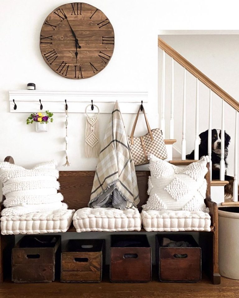 15 Essential Fixer Upper Style Home Decor Elements