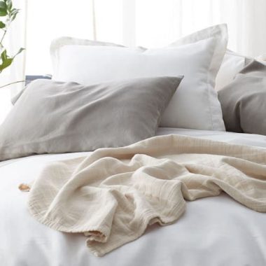 13 Best Linen Bed Sheets to Buy Online