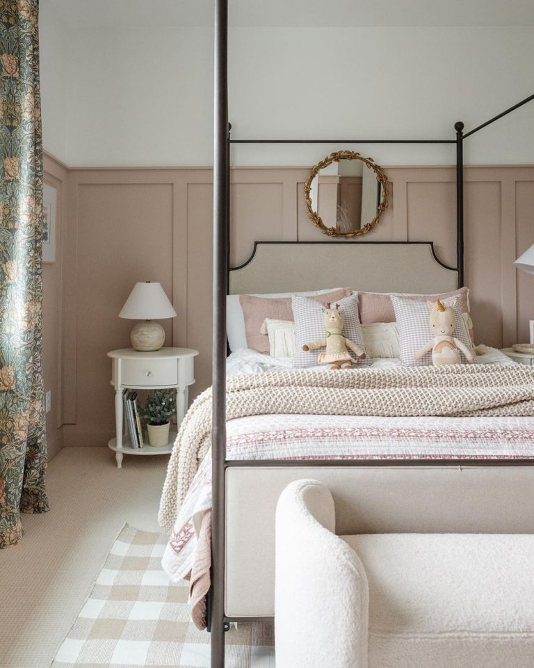 15 Girls' Bedroom Decor Ideas
