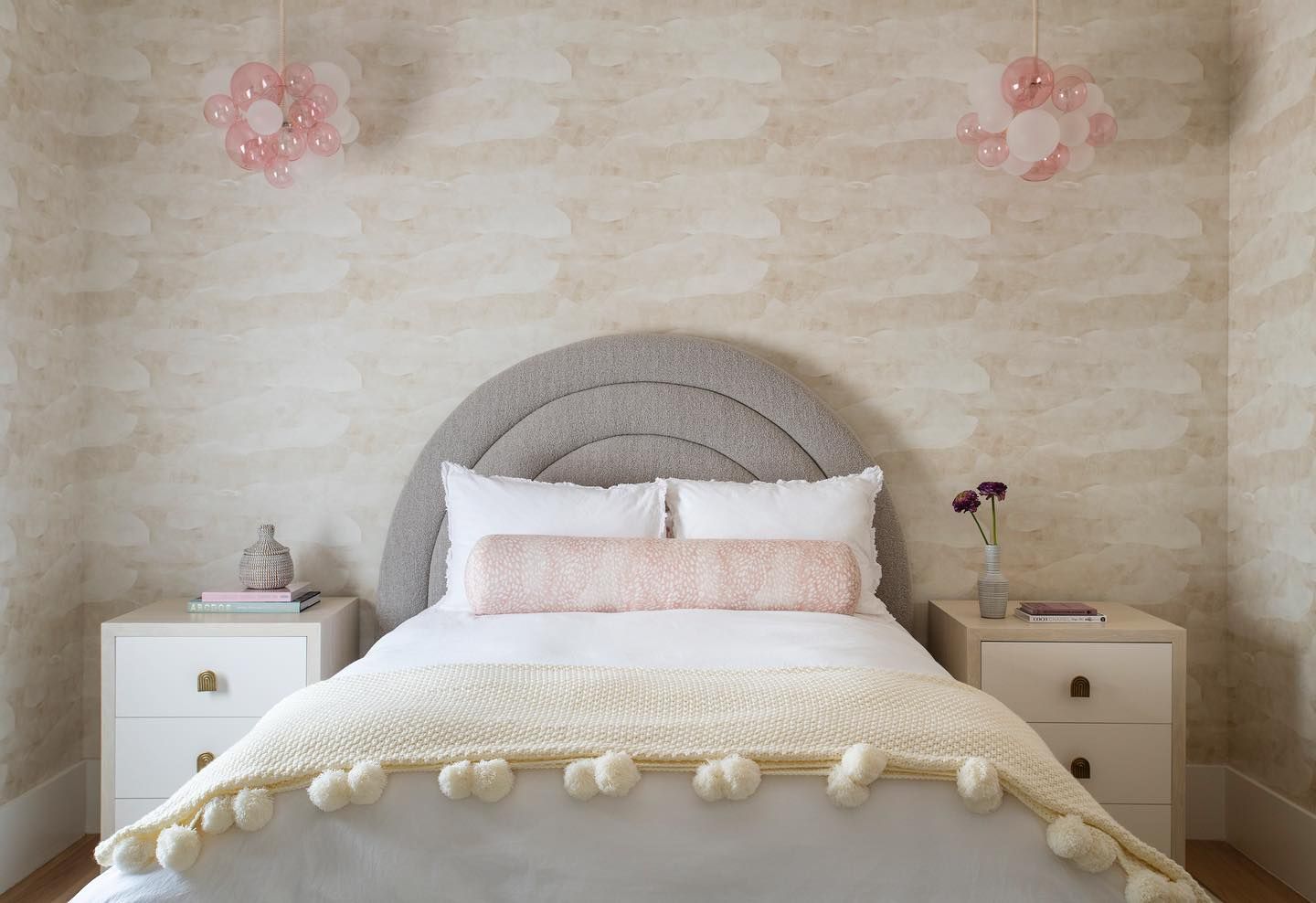 Girls bedroom ideas Pink Cloud lighting fixtures tarakantorinteriors