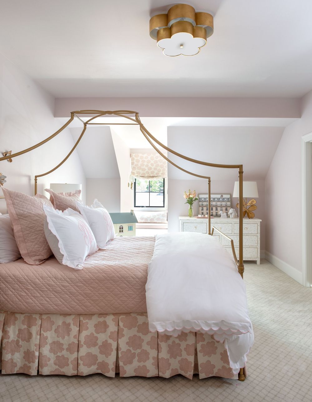 15 Girls' Bedroom Decor Ideas