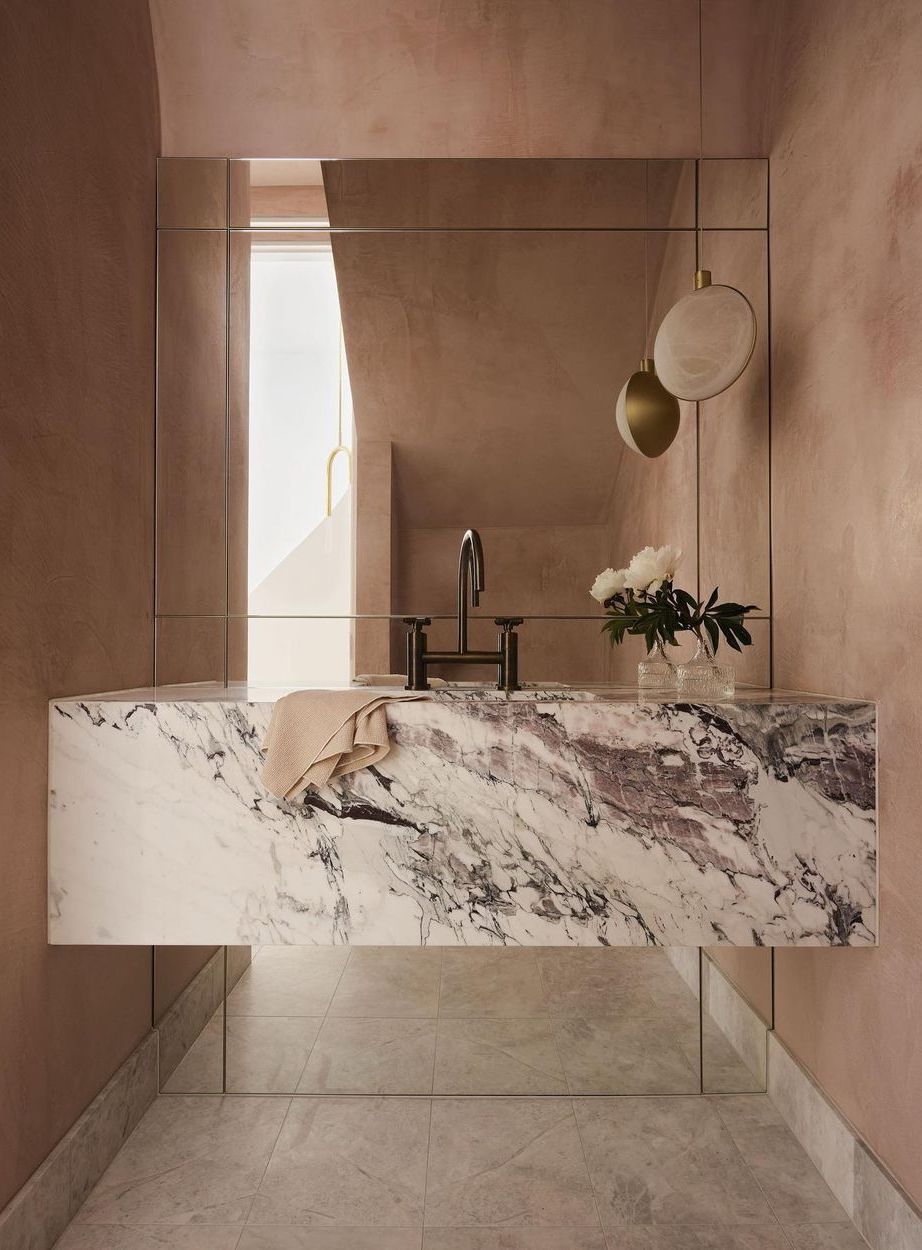 Marble bathroom vanity @smac_studio