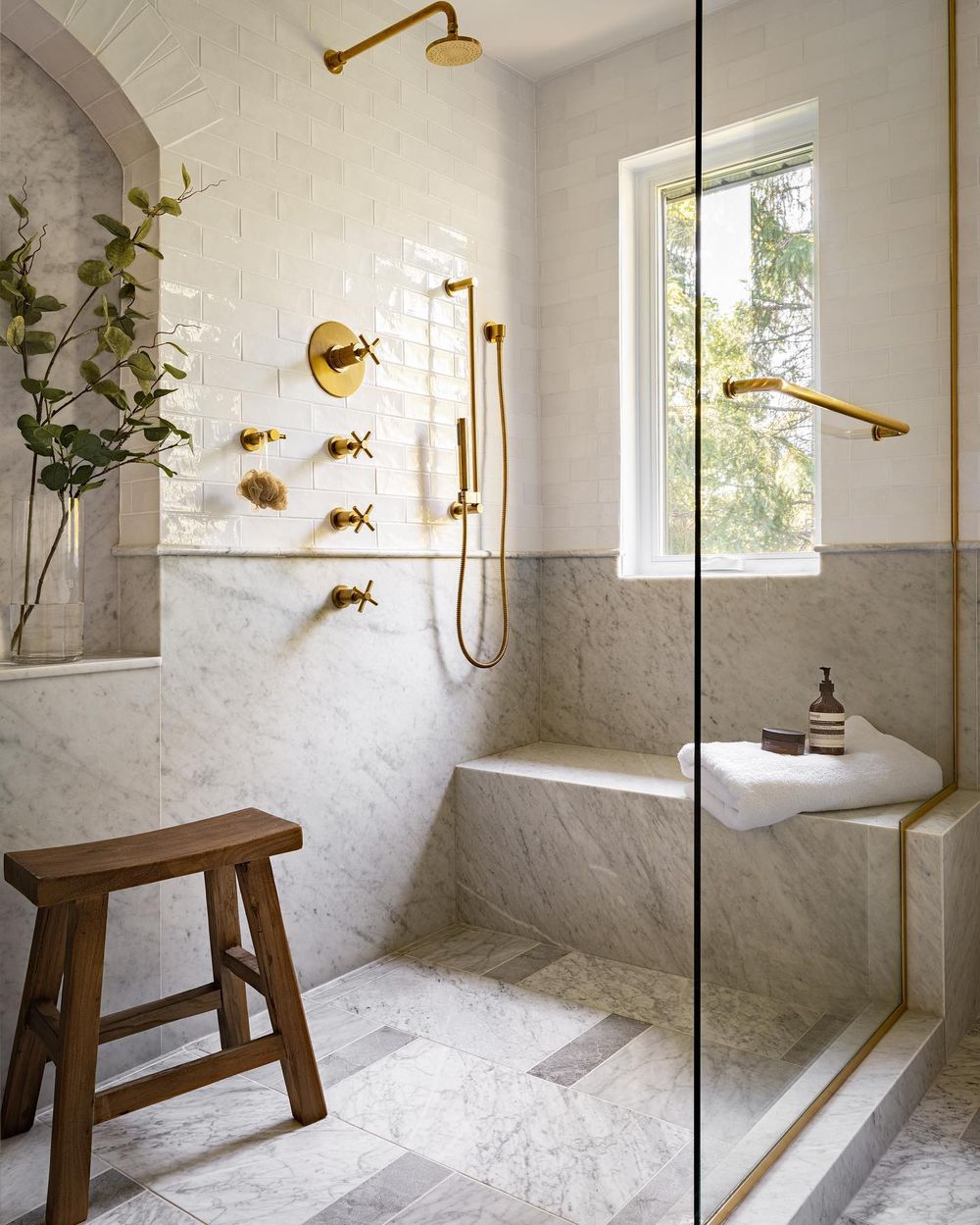 marble shower walls