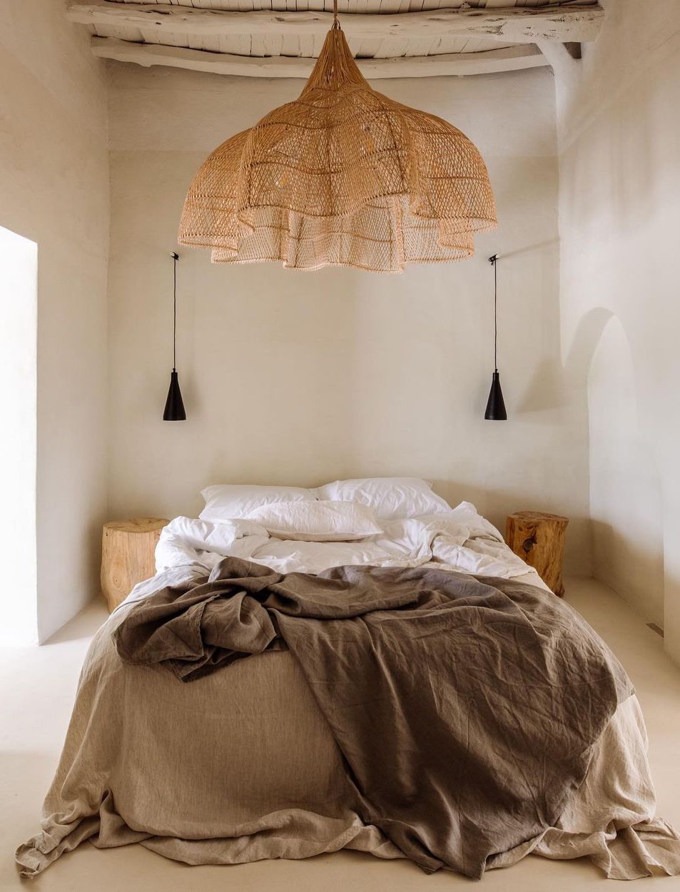 Mediterranean bedroom ideas Linen Bed Sheets @candomoibiza