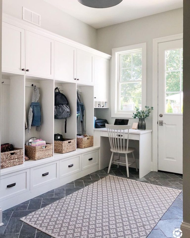 19 Beautiful Mudroom Ideas for Your Home