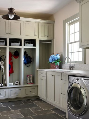 19 Beautiful Mudroom Ideas for Your Home