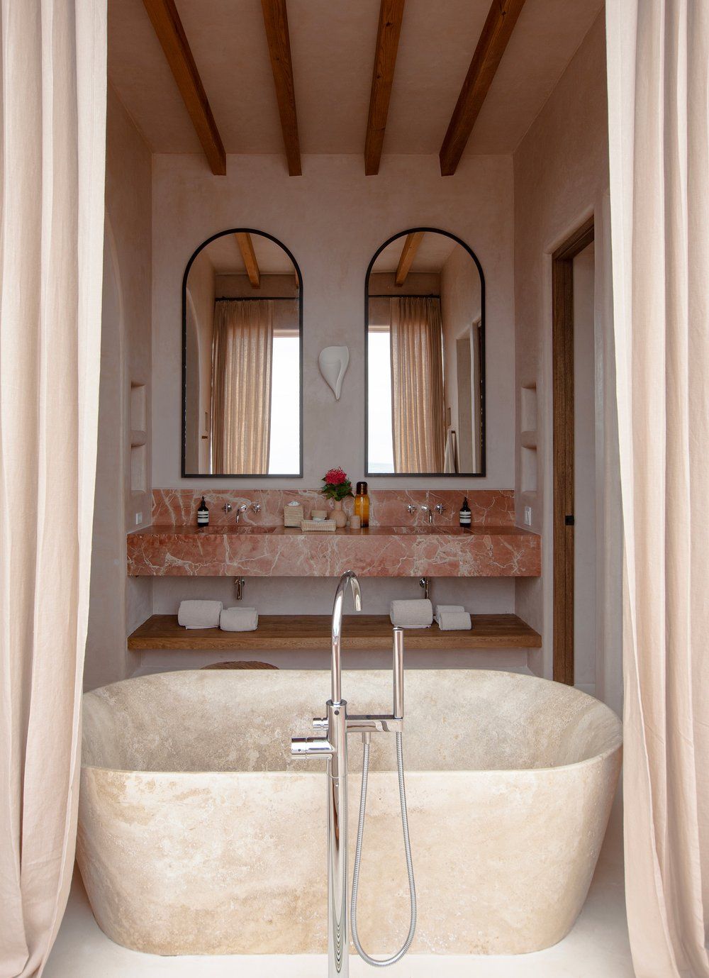 Pink marble bathroom vanity design casarosadasayulita