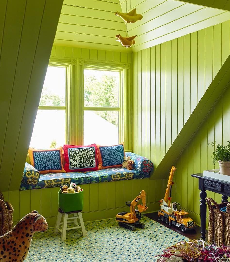 Attic Playroom ideas robinhenryid