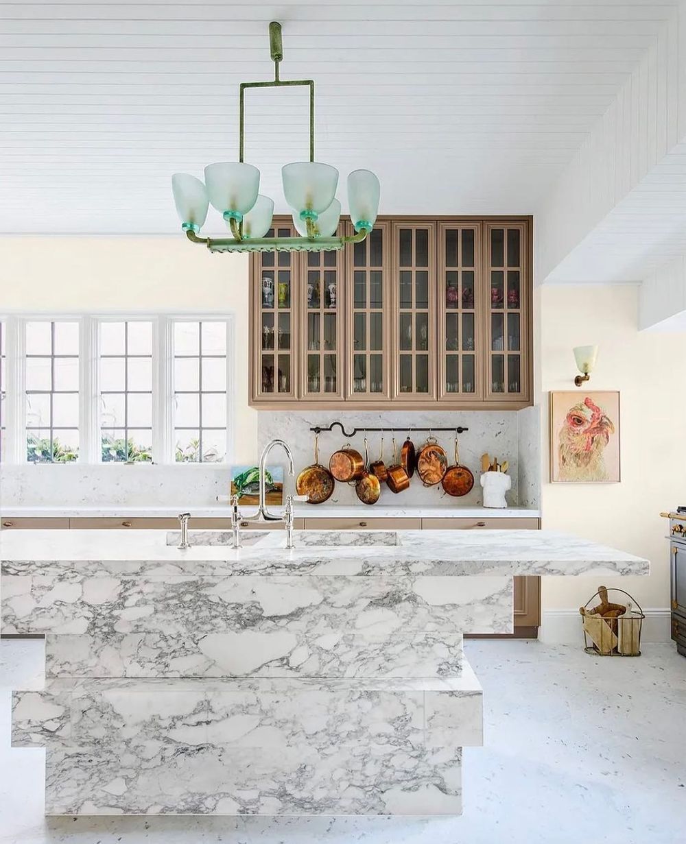 Marble kitchen island @tamsinjohnson