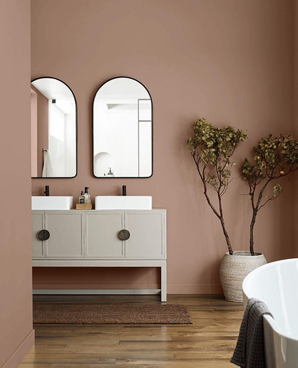 SherwinWilliams9081-RedendPoint-color of the year 2023