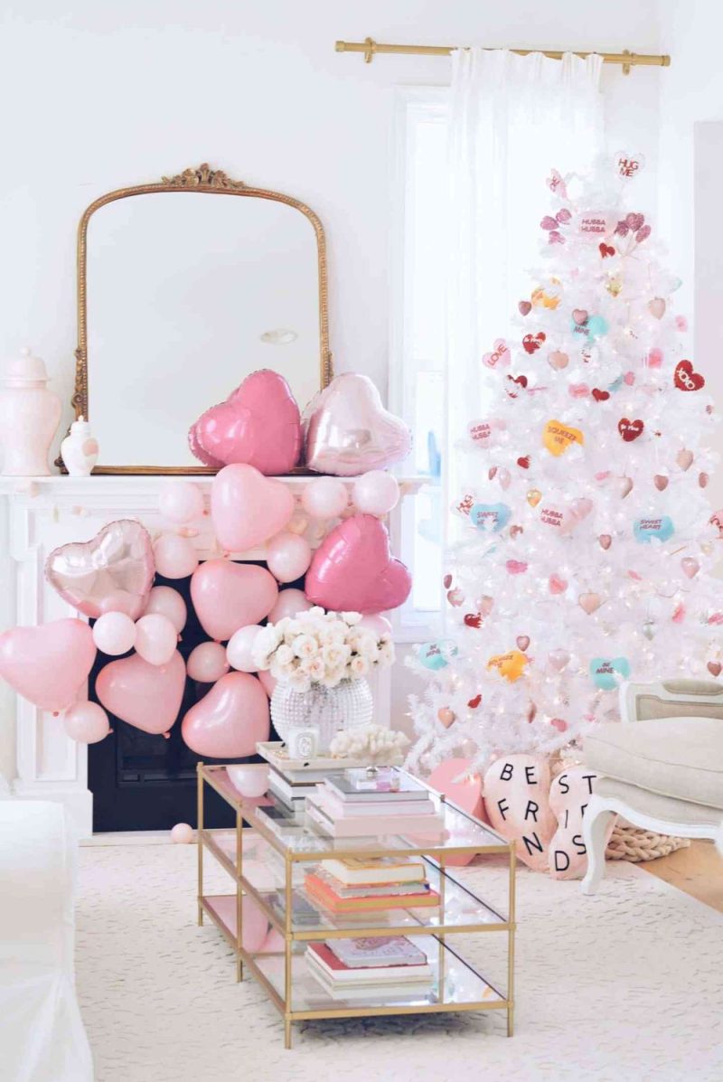 23 Lovely Valentine’s Day Home Decor Ideas