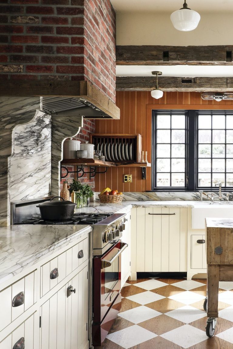 10 Checkered Kitchen Floor Design Ideas