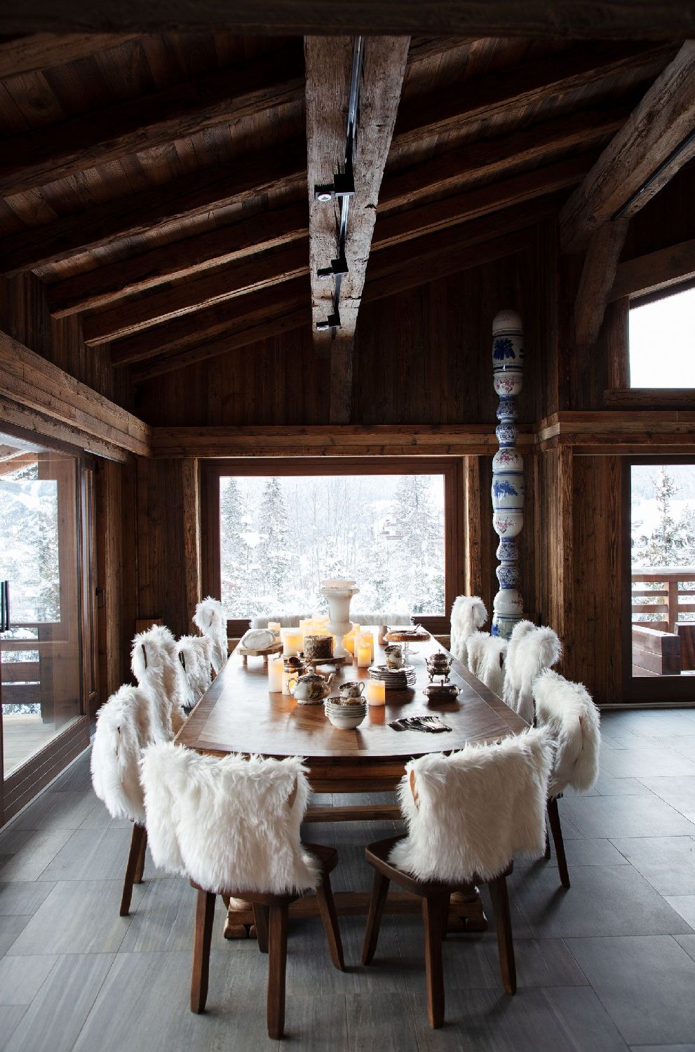 Ski chalet dining room Elliott Barnes