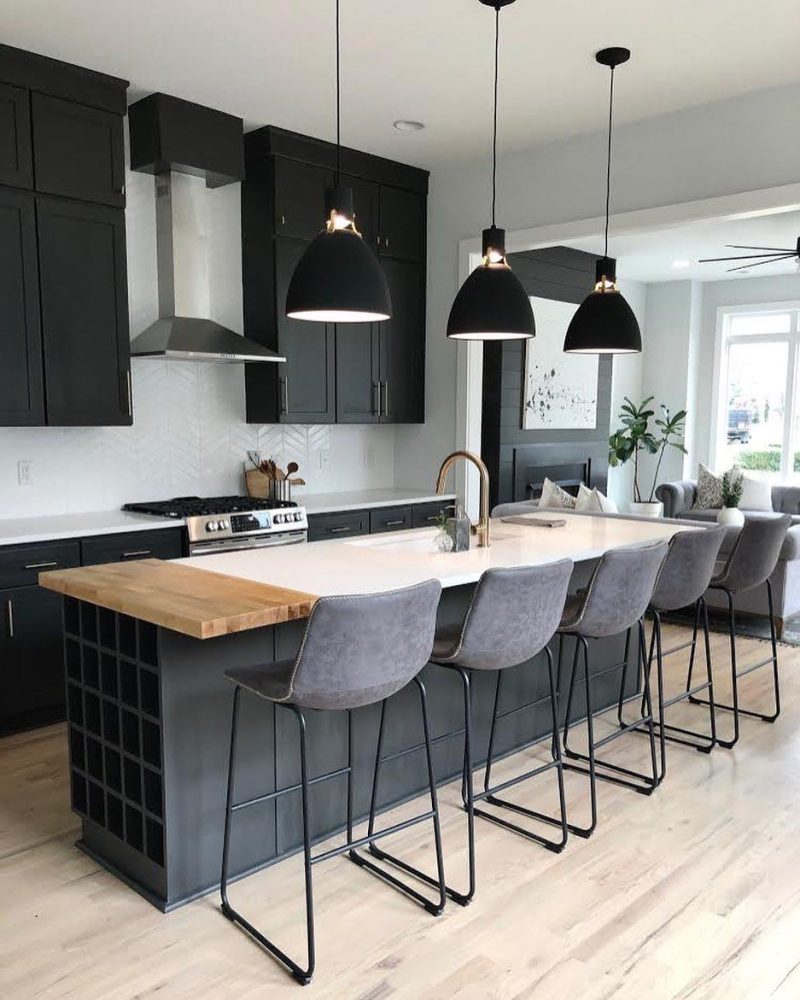 15 Black Kitchen Cabinet Ideas and Design Tips