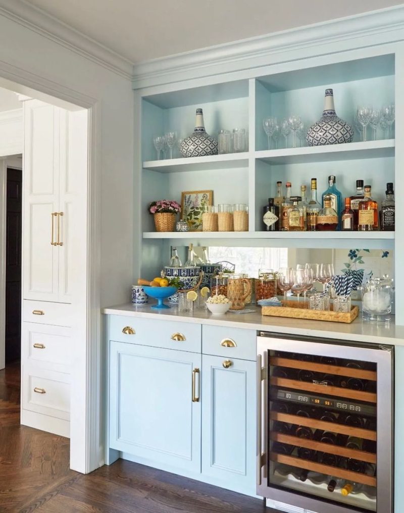 5 Simple Coastal Home Bar Decor Ideas