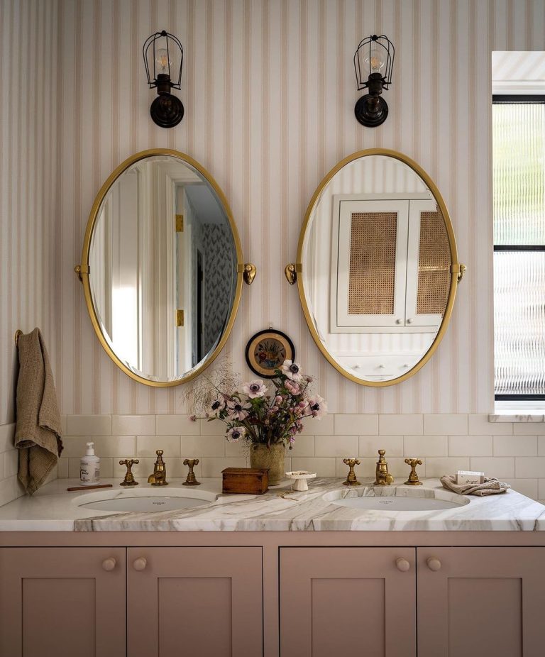 6 Inspiring Feminine Bathrooms with Elegant Style